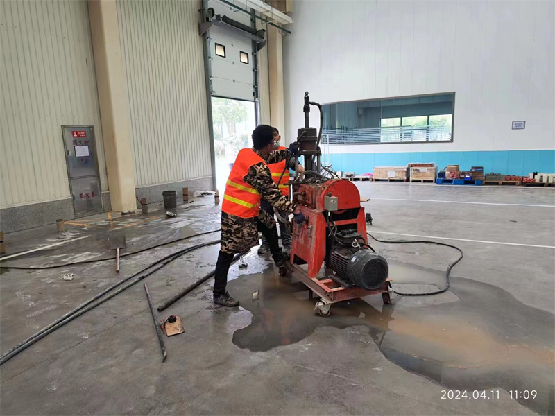 黎川厂房地面下沉塌陷注浆加固施工